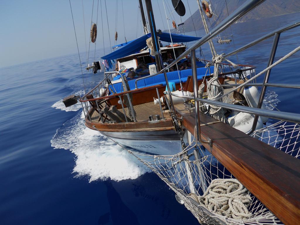 Ariva Ii Botel Palermo